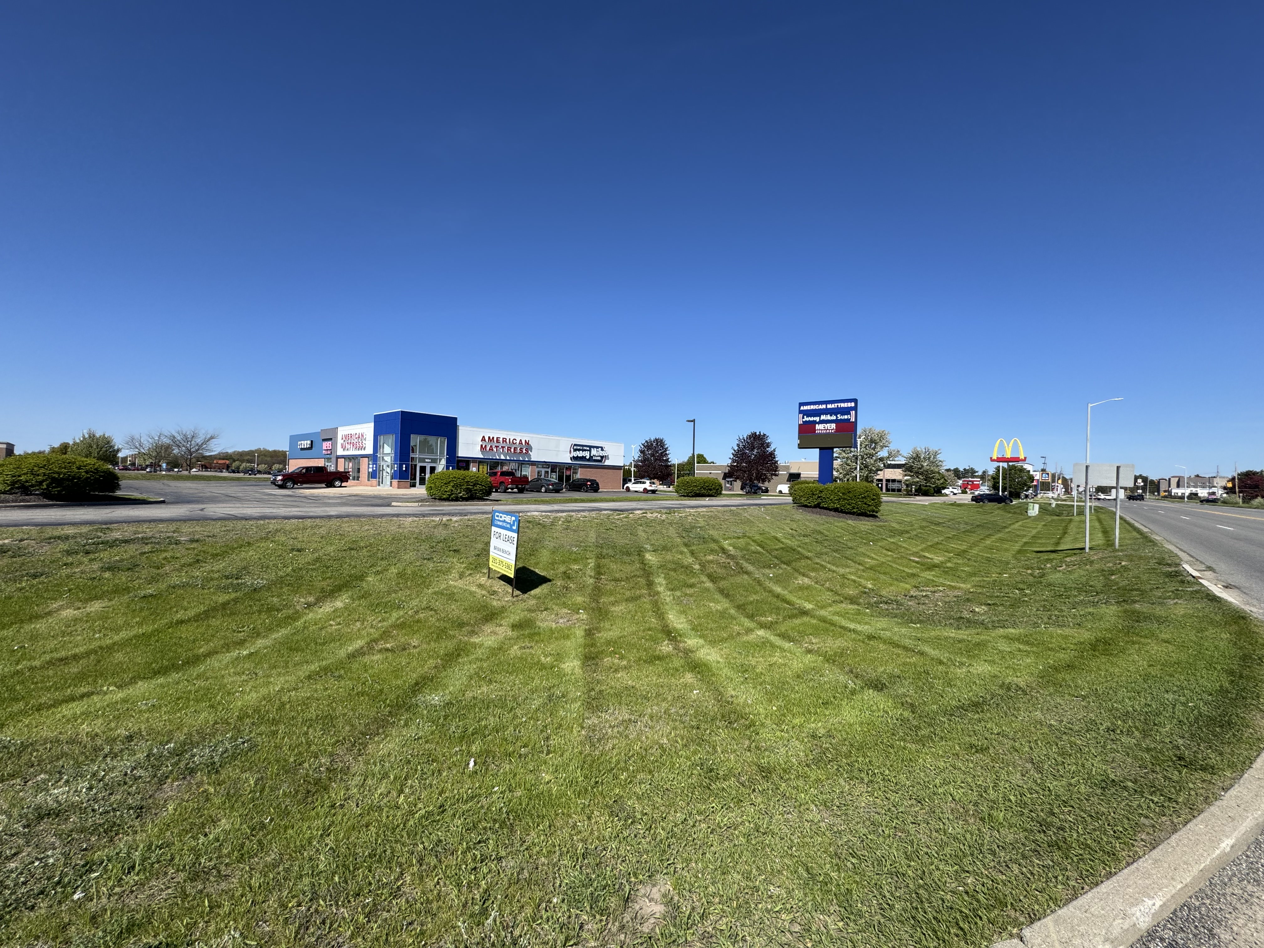 Commercial lawn care showcase Michigan